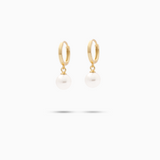 Gold pearl earrings