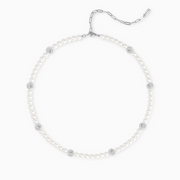 Chaîne perlée Monogramme Argentée